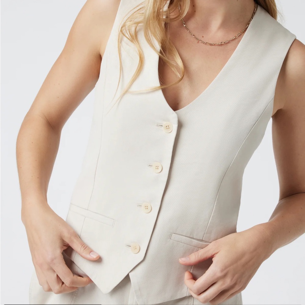 Vuori Beige Button-Up Vest